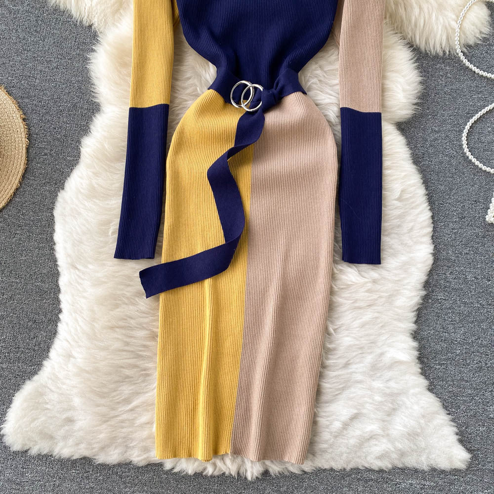 VANTA Contrast Knit Midi Dress