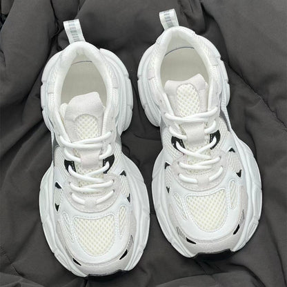 Women's Sneakers - White Casual Running Shoes for Everyday Style with flat heel and breathable upper