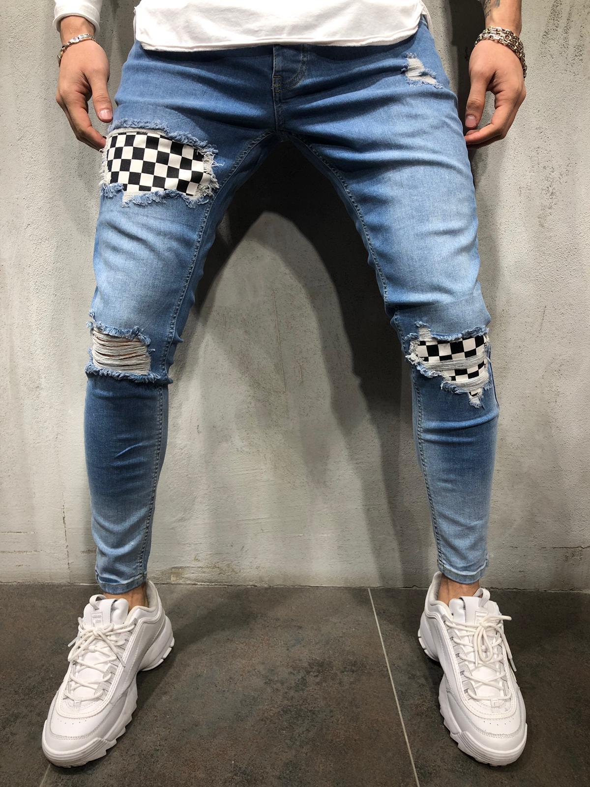 VANTA Men's Distressed Slim Fit Jeans
