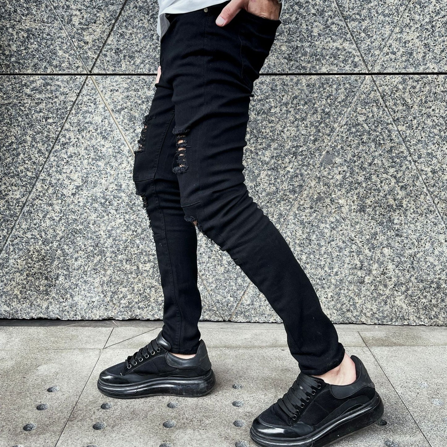 Men’s Slim Straight Jeans